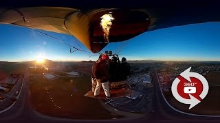 気球からウィングスーツを着てジャンプしちゃうVR動画